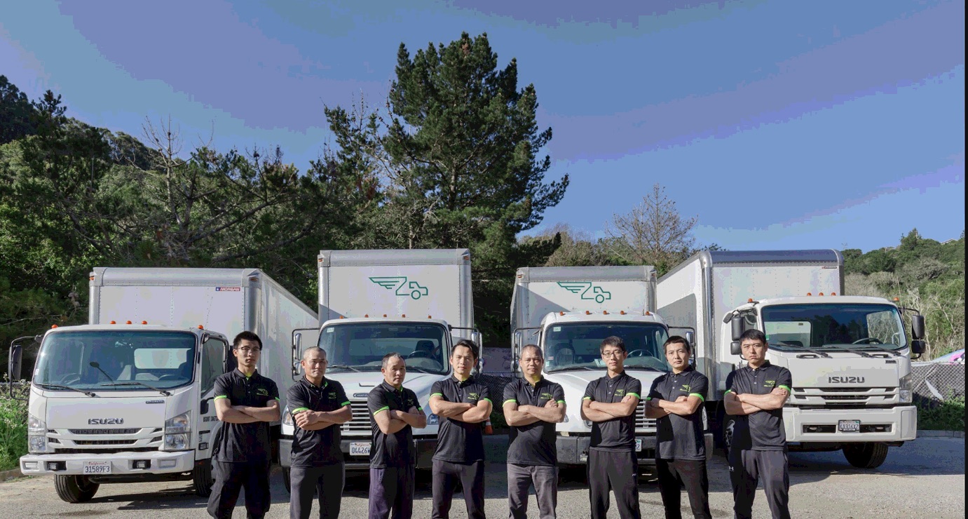 The Run Run Moving team and fleet